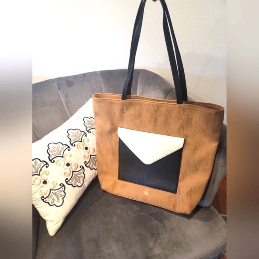 BP Colorblock Tote